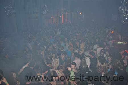 Movit party 106